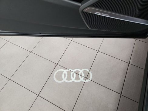 Used 2023 Audi Q5 2.0T Premium Plus w/ Premium Plus Package image 13