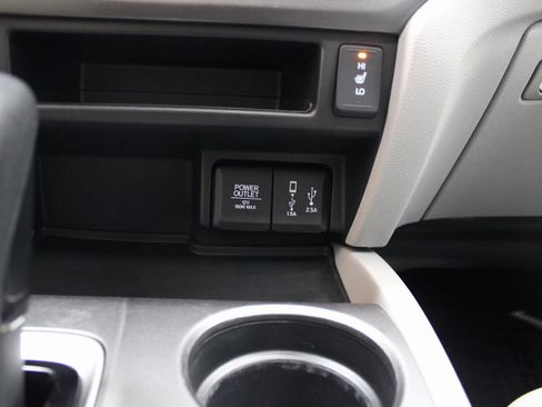 Used 2018 Honda Pilot EX-L image 41