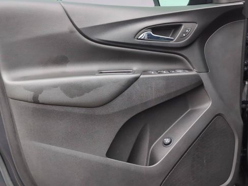 Used 2022 Chevrolet Equinox LT FWD image 14