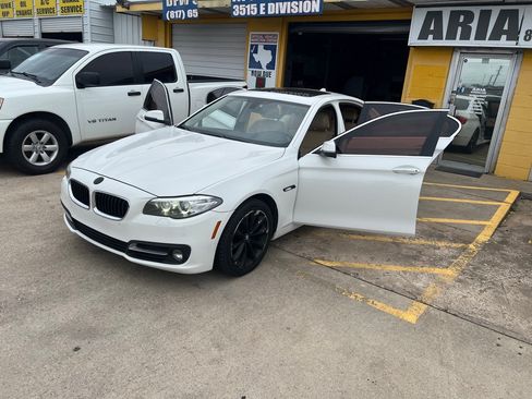 Used 2016 BMW 528i Sedan RWD image 8