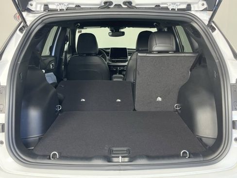 New 2025 Jeep Compass Latitude image 26