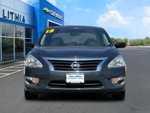 Used 2013 Nissan Altima 2.5 SV FWD image 10