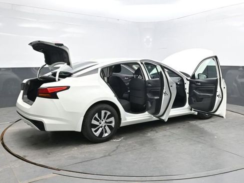 Used 2020 Nissan Altima 2.5 S FWD image 47