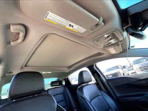 Used 2024 Chevrolet Malibu LT image 13