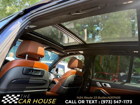 Used 2021 BMW X5 M50i w/ Executive Package AWD/4WD image 20