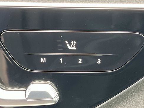 Certified 2025 Mercedes-Benz GLC 300 image 21