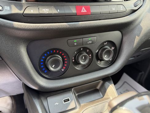 Used 2022 RAM ProMaster City Wagon FWD image 21
