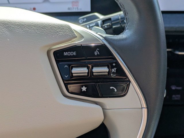 Used 2023 Kia EV6 Wind w/ Wind Technology Package RWD image 28