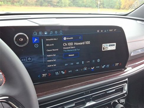 Certified 2026 Chevrolet Traverse RS w/ LPO, Floor Liner Package image 14