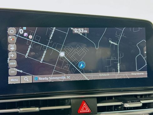 Used 2024 Hyundai Elantra Limited FWD image 28