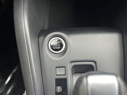 Certified 2025 Nissan Kicks Play S FWD image 7