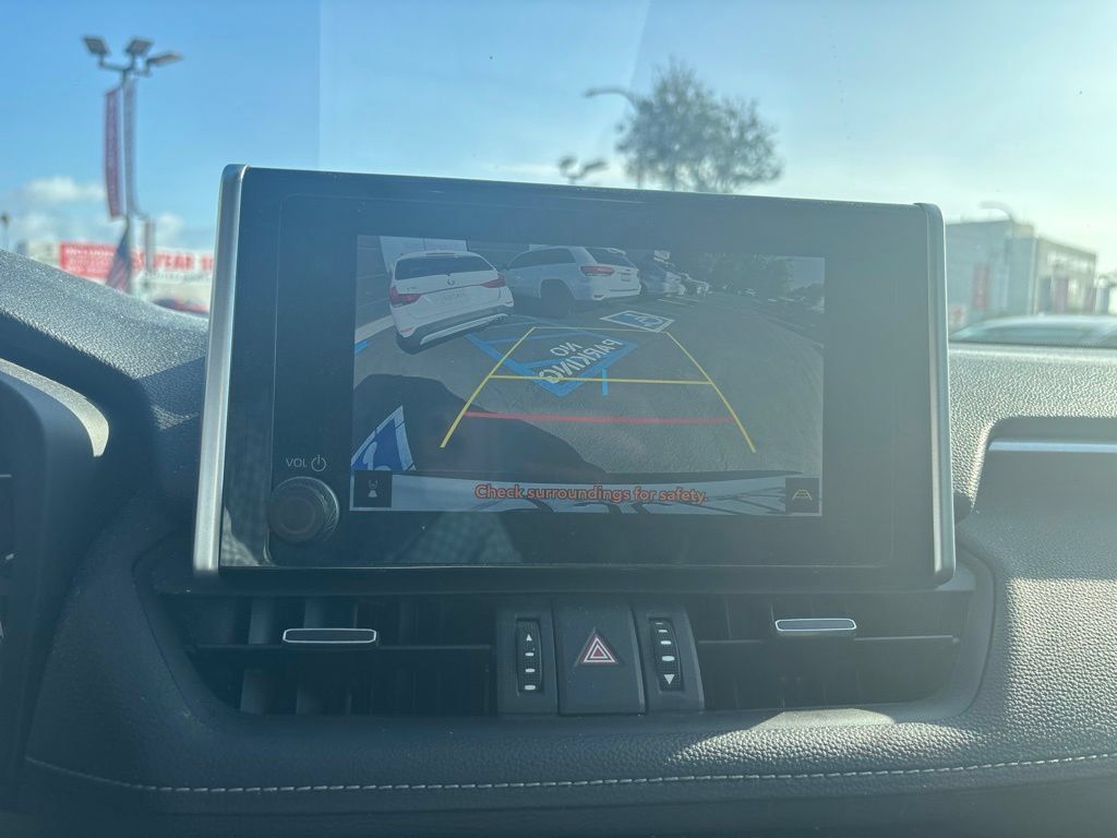Used 2023 Toyota RAV4 XLE Premium FWD image 25