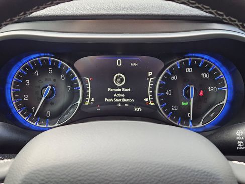 New 2026 Chrysler Pacifica Select image 17