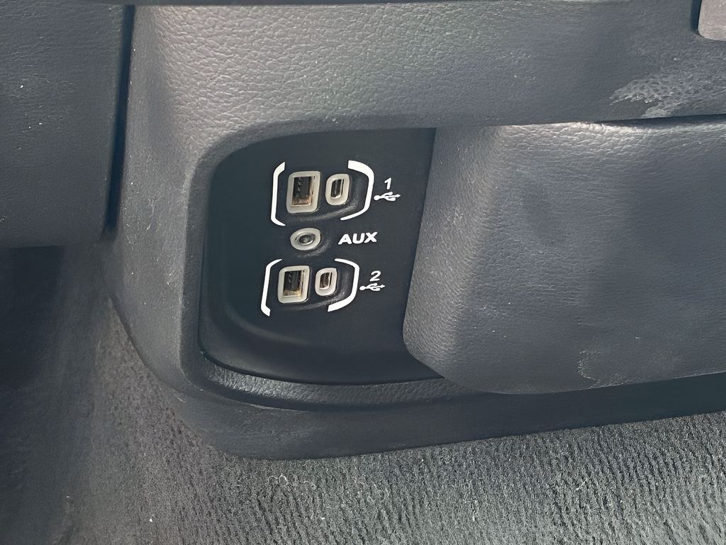 Used 2023 RAM 1500 Big Horn AWD/4WD image 29