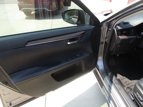 Used 2015 Lexus ES 350 w/ Premium Package FWD image 12