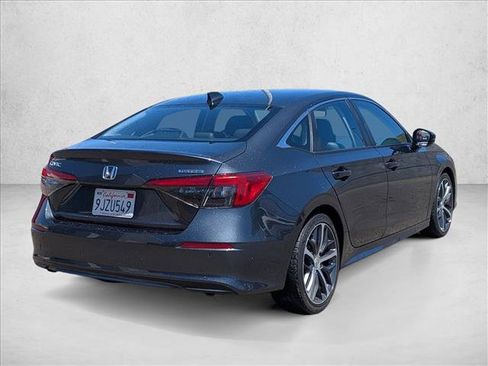 Used 2024 Honda Civic Touring image 5