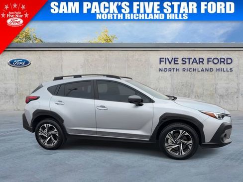 Used 2024 Subaru Crosstrek 2.0i Premium image 10