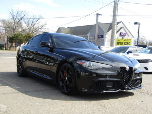 Used 2019 Alfa Romeo Giulia Sport Sedan 4D w/ Quick Order Package 22K Sport image 1