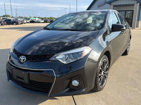Used 2016 Toyota Corolla S FWD image 2