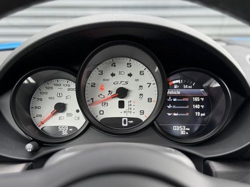 Certified 2025 Porsche 718 Cayman GT4 image 22