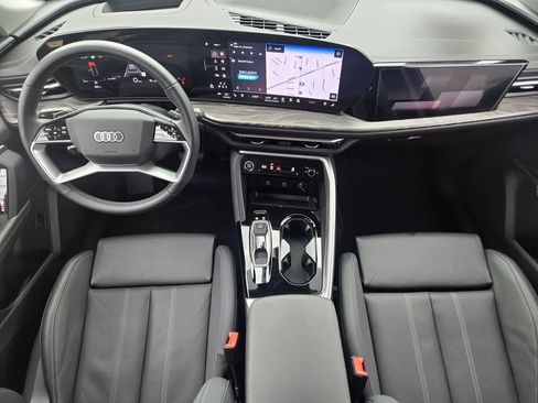 Used 2025 Audi Q5 Prestige AWD/4WD image 34