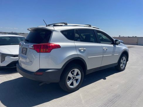 Used 2013 Toyota RAV4 XLE image 2