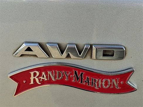 Used 2019 Cadillac XT5 Platinum image 33