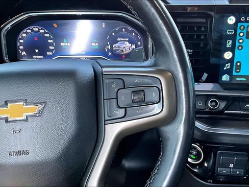 Used 2022 Chevrolet Silverado 1500 High Country w/ High Country Premium Package AWD/4WD image 13