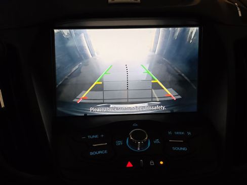 Used 2016 Ford Escape SE w/ Equipment Group 201A FWD image 16