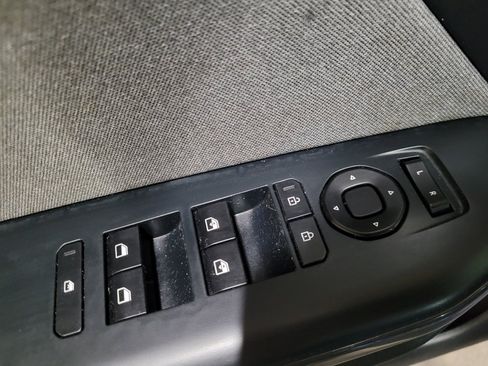 Used 2025 Kia K4 EX FWD image 27