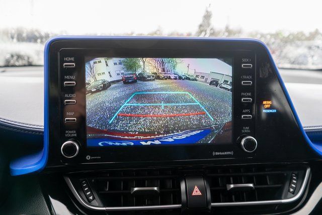Used 2022 Toyota C-HR FWD image 15