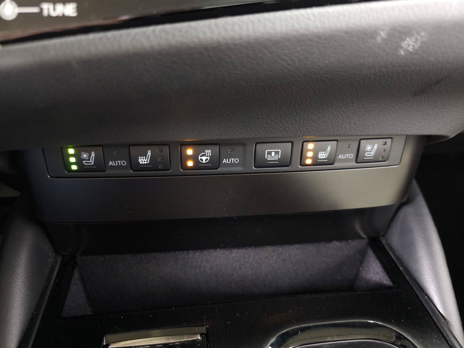 Used 2023 Lexus ES 350 Ultra Luxury w/ Accessory Package (Z2) FWD image 30