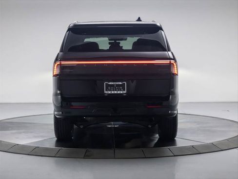 New 2026 Lincoln Navigator Reserve w/ Jet Appearance Package AWD/4WD image 4