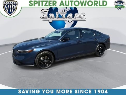 Used 2025 Honda Accord SE image 4