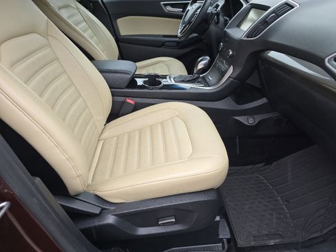 Used 2015 Ford Edge SEL w/ Equipment Group 201A AWD/4WD image 22