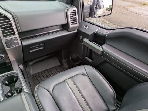 Used 2018 Ford F150 Platinum w/ Equipment Group 701A Luxury AWD/4WD image 17