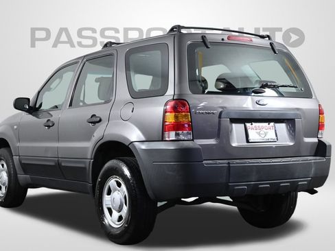 Used 2006 Ford Escape XLS image 6