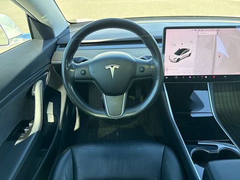 Used 2018 Tesla Model 3 Long Range AWD/4WD image 13