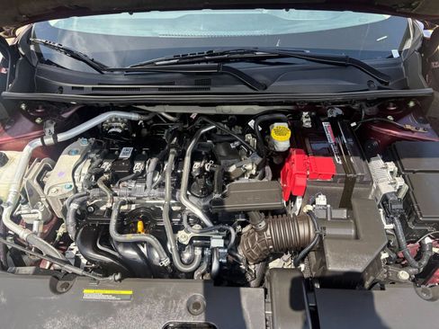 Used 2025 Nissan Sentra SV FWD image 29