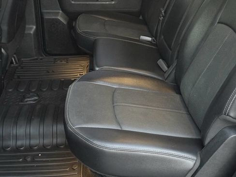 Used 2017 RAM 1500 Laramie w/ Convenience Group AWD/4WD image 17