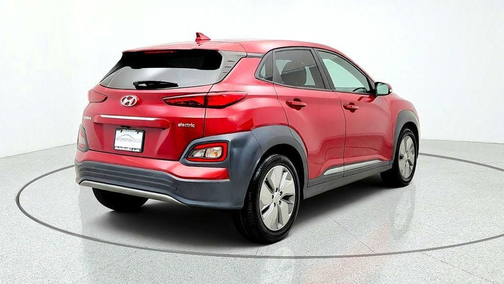 Used 2021 Hyundai Kona Ultimate FWD image 5