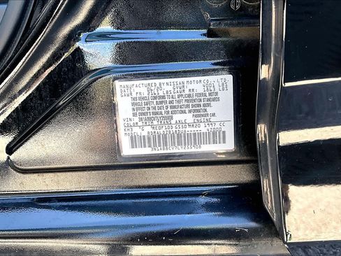 Used 2020 Nissan Sentra SV FWD image 33