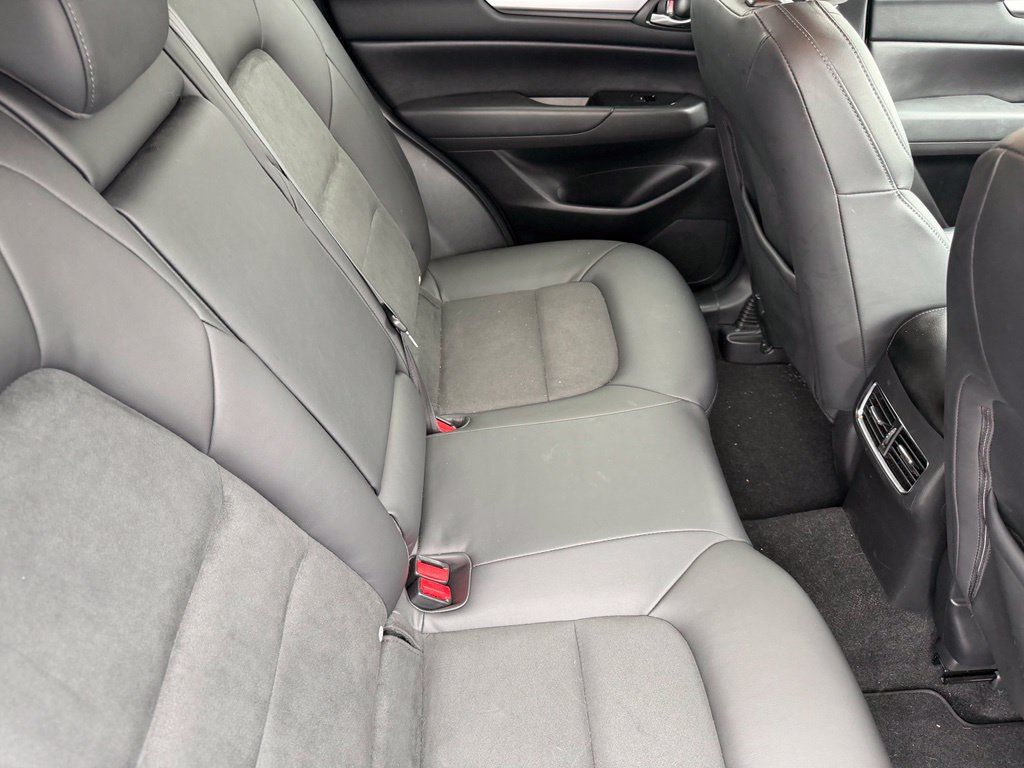 Used 2021 MAZDA CX-5 Touring AWD/4WD image 17