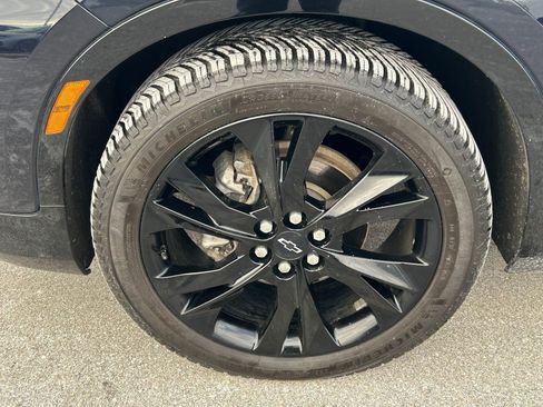 Used 2021 Chevrolet Blazer RS w/ Enhanced Convenience Package image 9