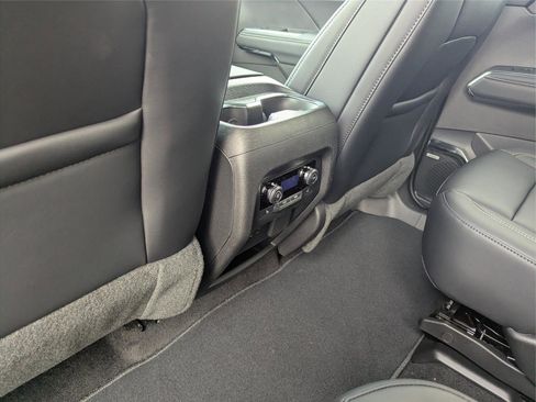 New 2026 GMC Acadia Elevation w/ Elevation Premium Package FWD image 24