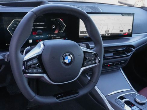 Used 2025 BMW 230i xDrive 230i xDrive w/ Premium Package image 10