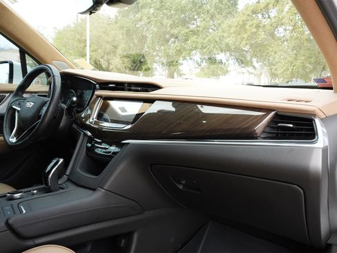 Certified 2023 Cadillac XT6 Premium Luxury w/ Platinum Package image 26