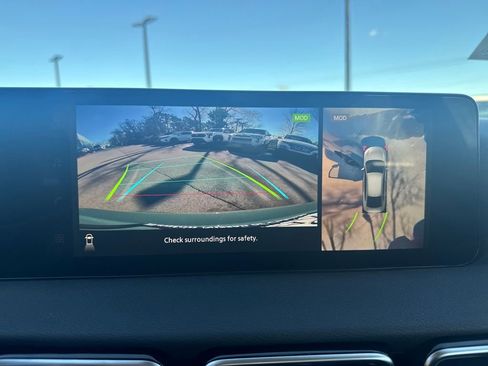New 2026 Nissan Sentra SR w/ SR Premium Package FWD image 21