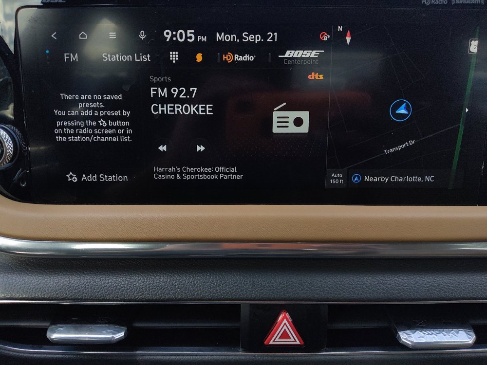 Used 2020 Hyundai Sonata Limited FWD image 25