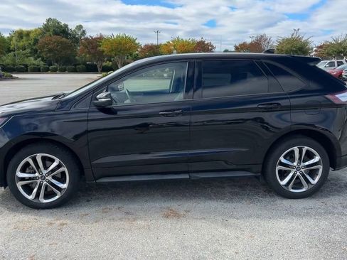 Used 2018 Ford Edge Sport w/ Technology Package image 34